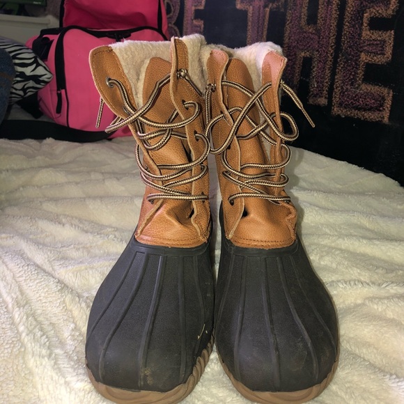 Winter/Fall boots - Picture 3 of 3